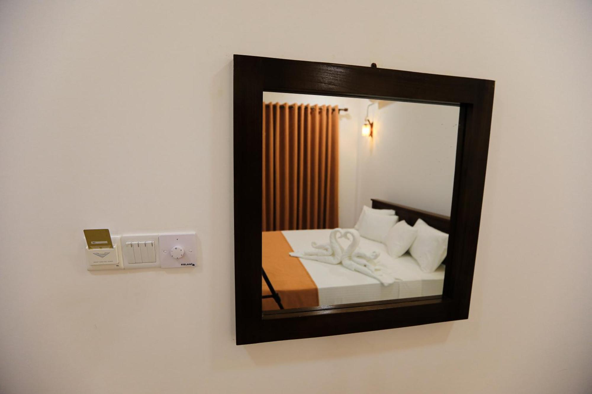 D Marit Motel Negombo Exteriér fotografie