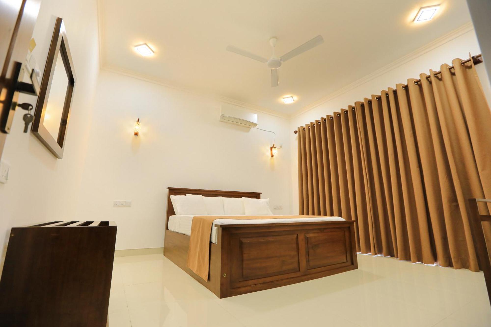 D Marit Motel Negombo Exteriér fotografie