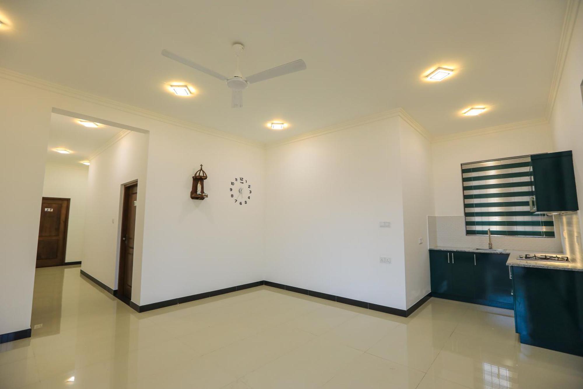 D Marit Motel Negombo Exteriér fotografie